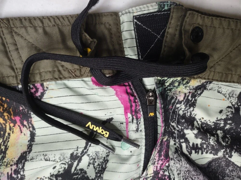 Analog Boardshorts Men 30 Multicolor Pink Skulls Parrot Motif Swim Surf Trunks